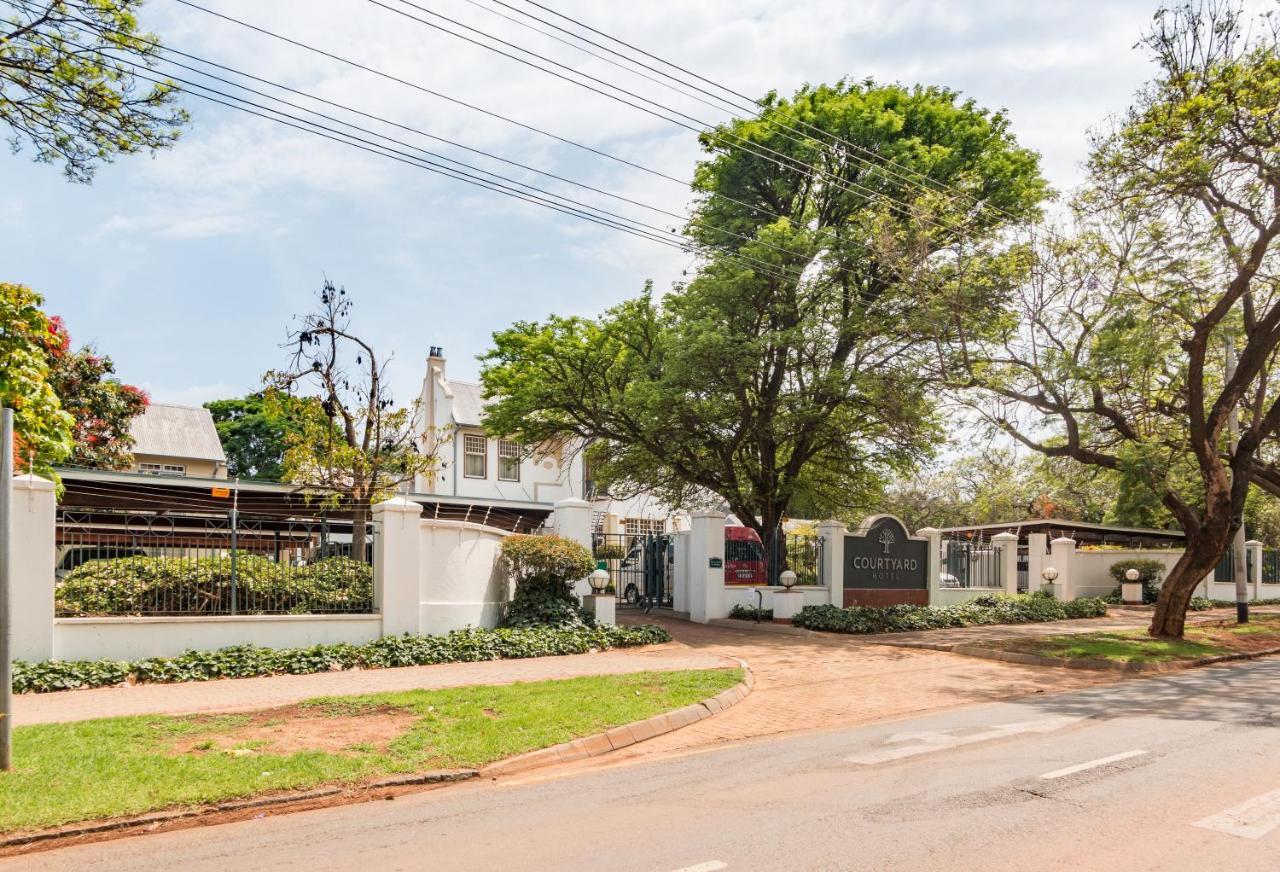 Courtyard Hotel Arcadia Pretoria-Noord Exterior foto