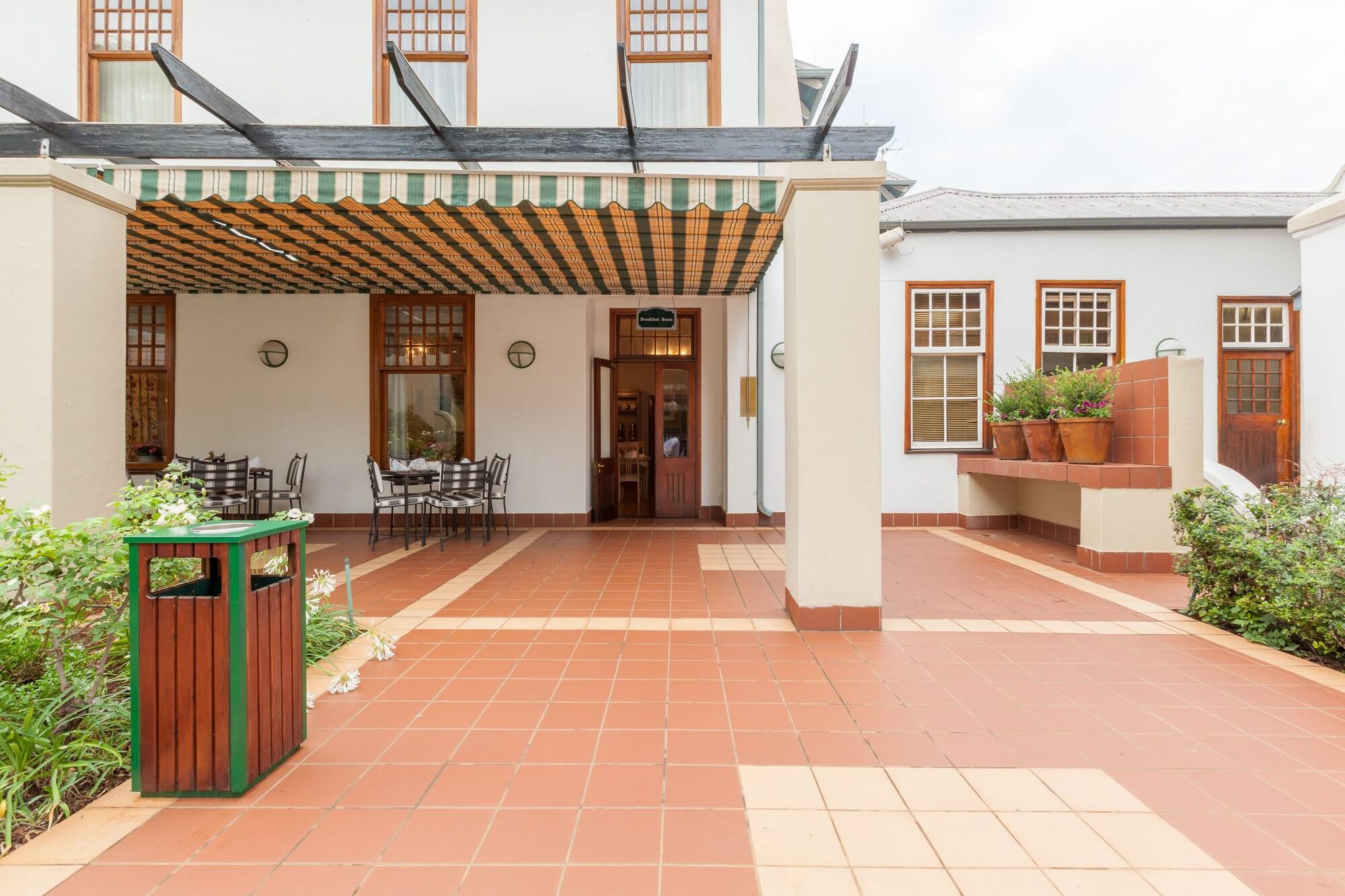 Courtyard Hotel Arcadia Pretoria-Noord Exterior foto