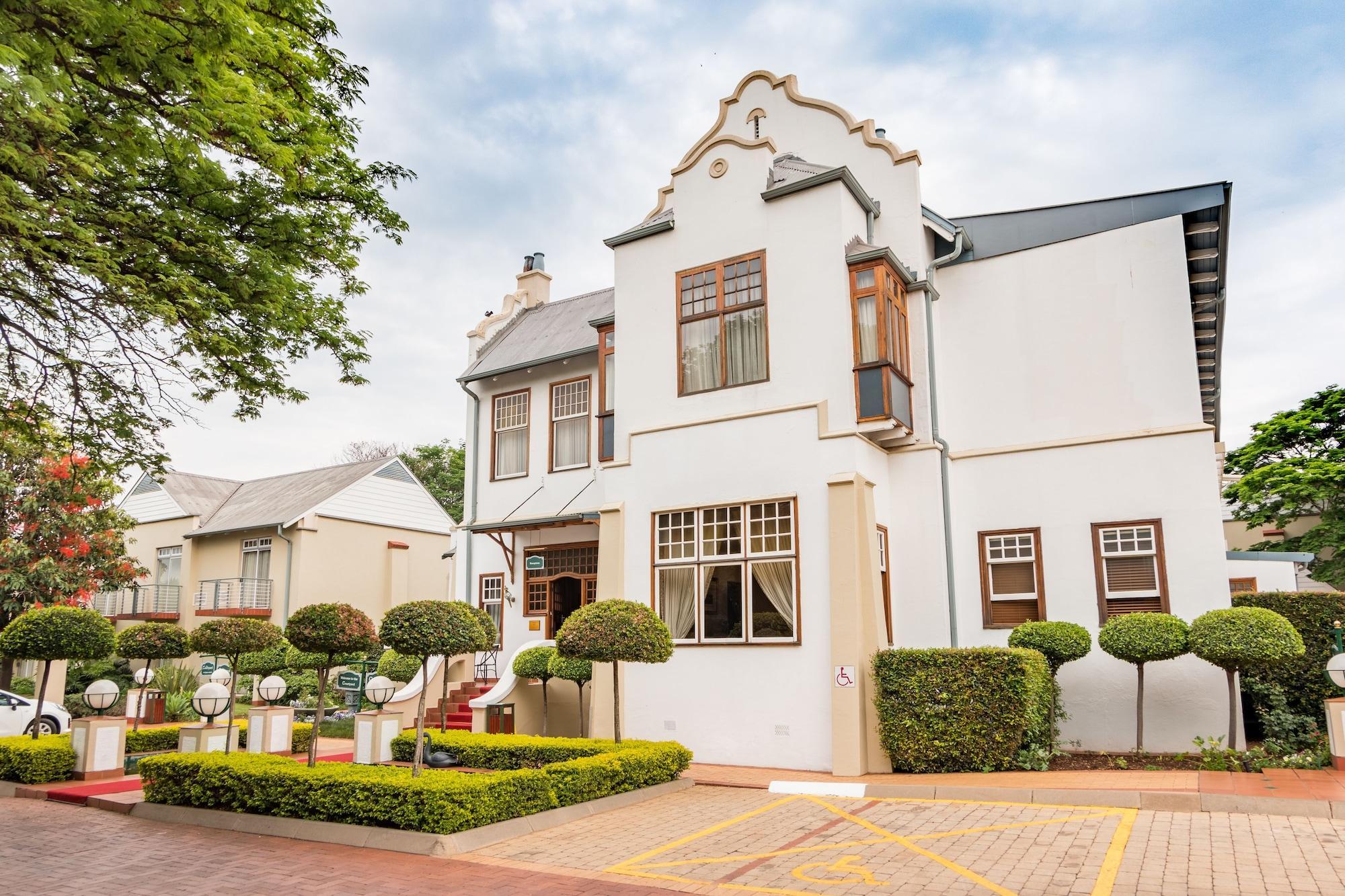 Courtyard Hotel Arcadia Pretoria-Noord Exterior foto